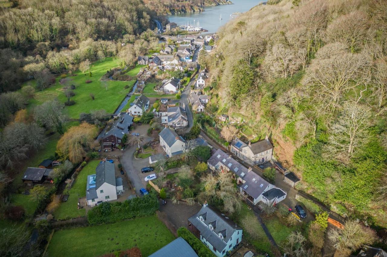 Llais Afon - 3 Bedroom Holiday Home - Fishguard Exterior foto